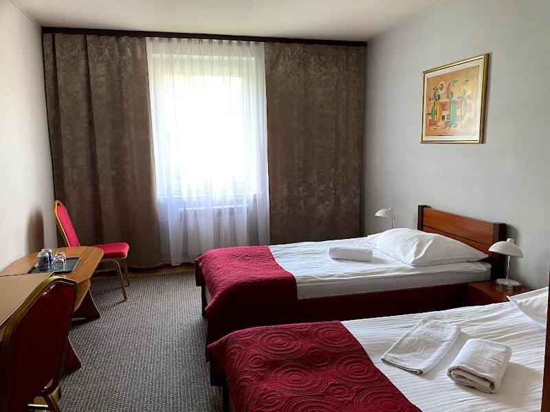Obiekt "Czarny Rycerz" Lejlighedshotel Jastrzębie Zdrój Eksteriør billede