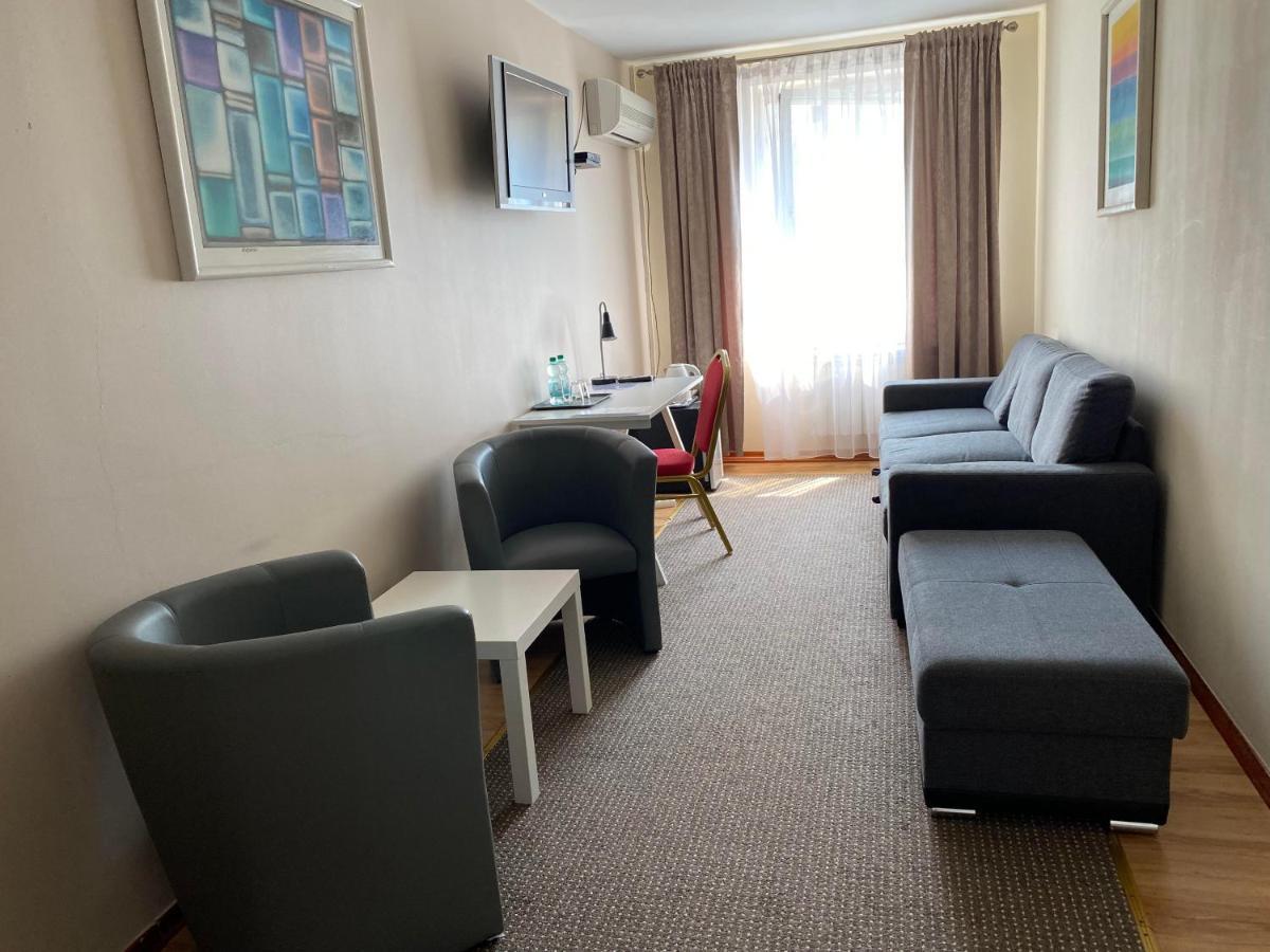 Obiekt "Czarny Rycerz" Lejlighedshotel Jastrzębie Zdrój Eksteriør billede